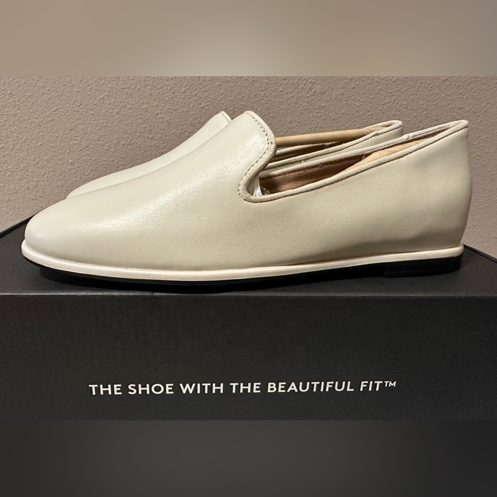 Naturalizer Effortless Square Toe Loafers - NIB